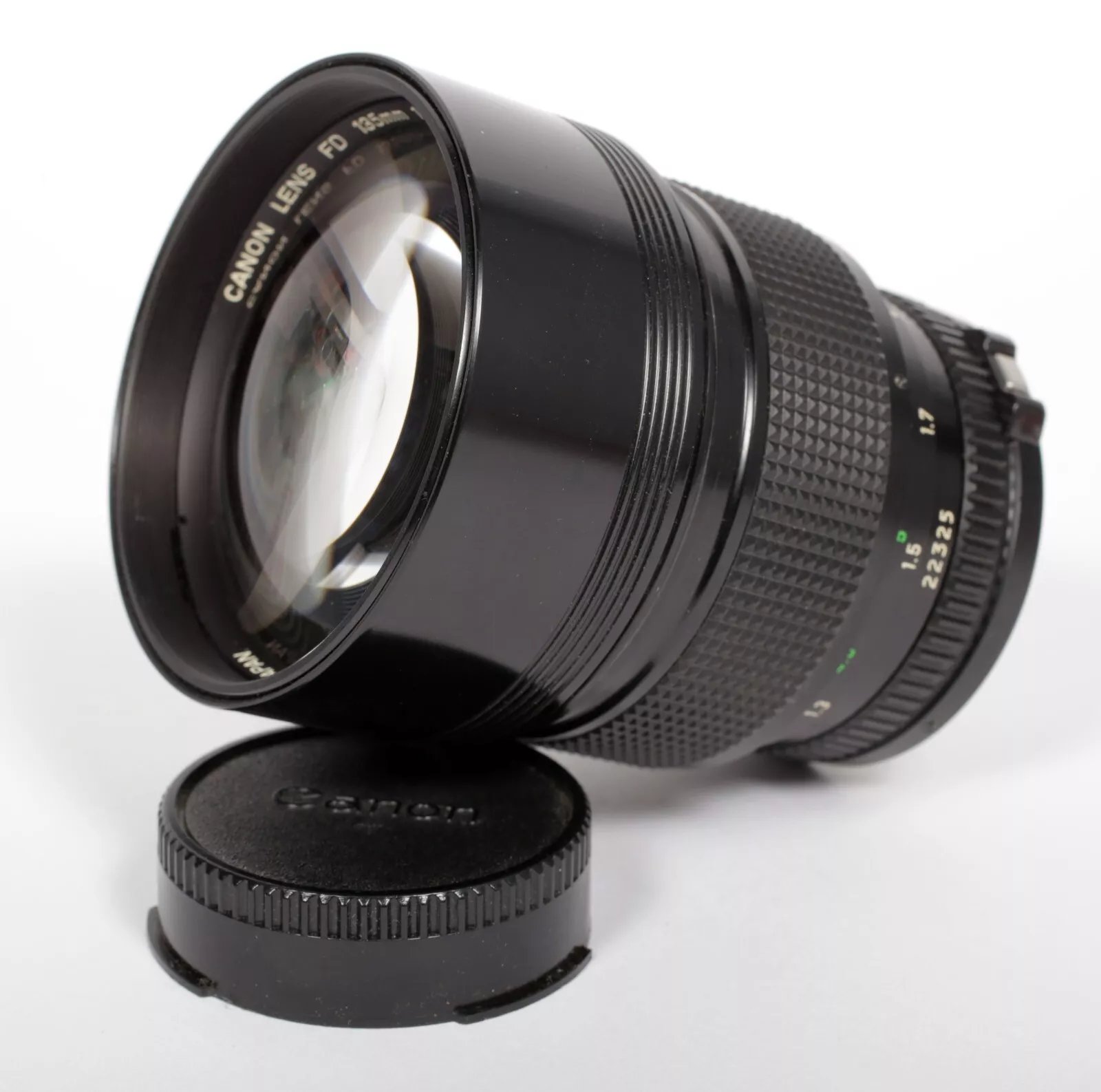 Canon New FD 135mm F2.0 lens for Canon FD FDn mount cameras #4497 Canon New FD 135mm F2.0 lens for Canon FD FDn mount cameras #4497
